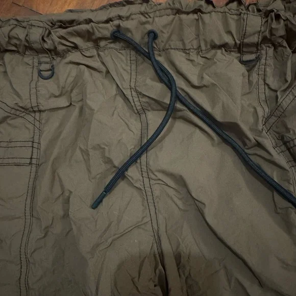 Free People Olive Drawstring Paperbag Waist Athletic Shorts - Picture 3 of 9